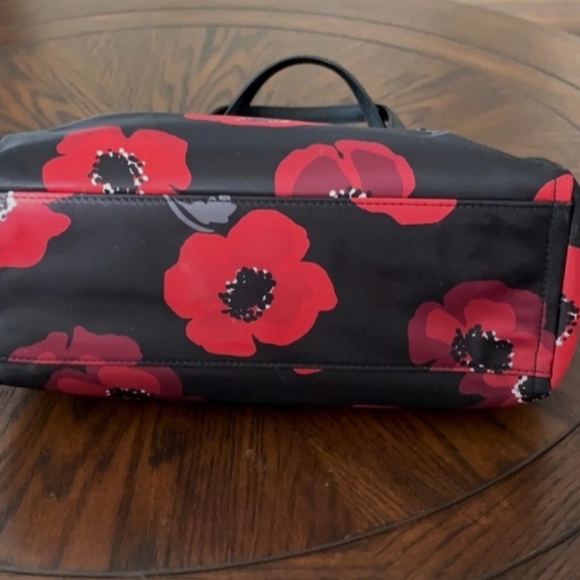Kate Spade very rare Poppy handbag - Picture 2 of 9